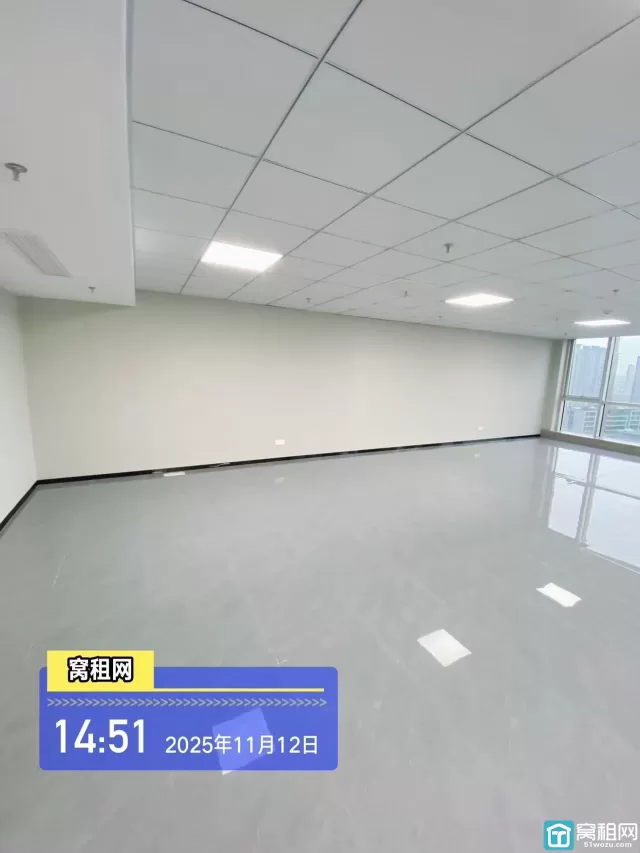 东部新城南苑环球374.16平米精装修办公室带上下水出租