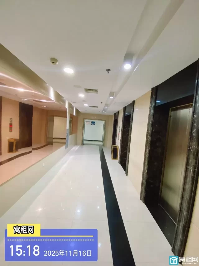 麒麟大厦(图14) 麒麟大厦(图14)