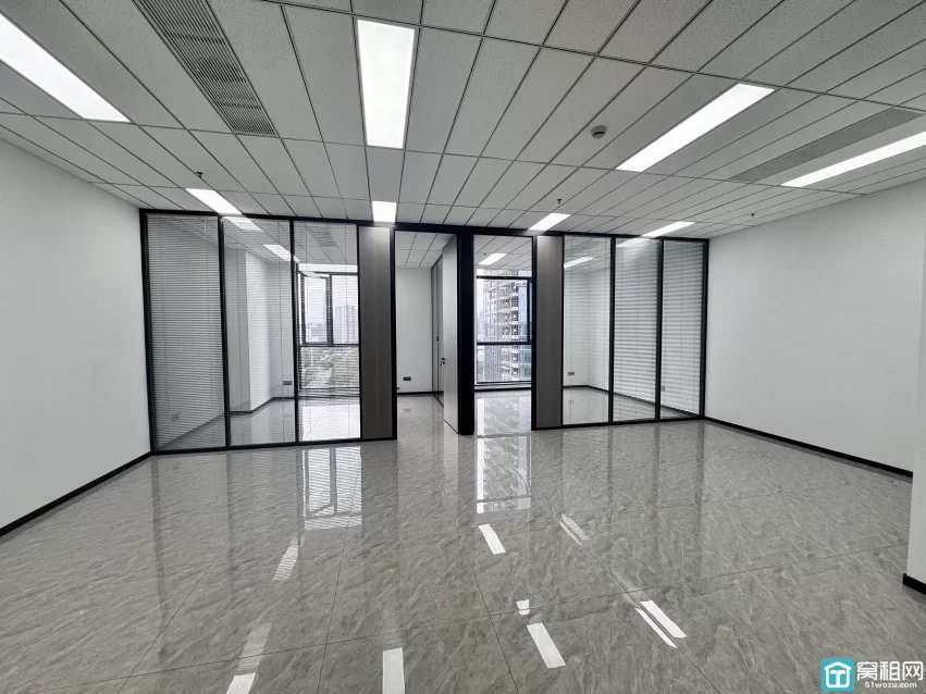 宁波三方大厦附近写字楼外经合作大厦125平米，特价5200/月