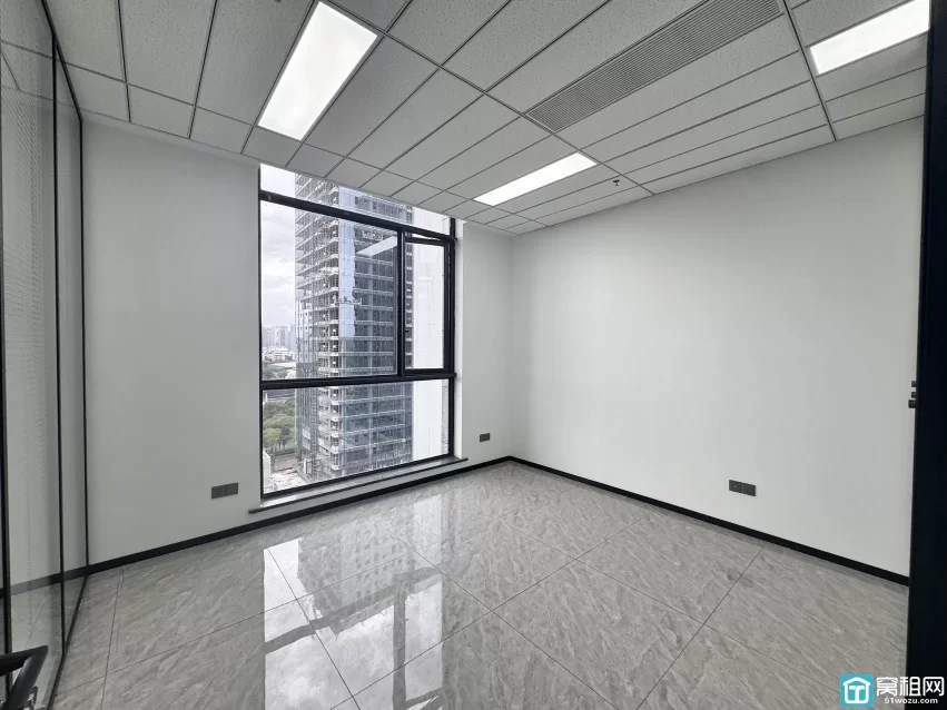 宁波三方大厦附近写字楼外经合作大厦125平米，特价5200/月