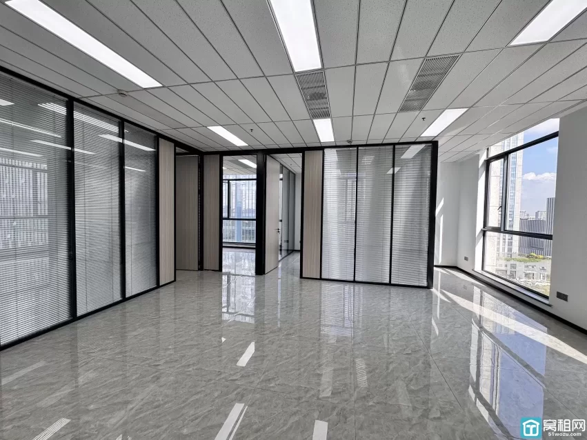 宁波洲际酒店附近外经合作大厦150平米精装修办公室出租