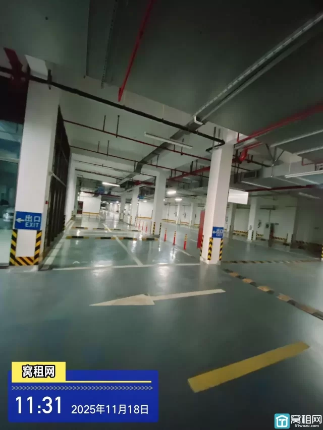 宁波财富管理总部停车包月收费多少？