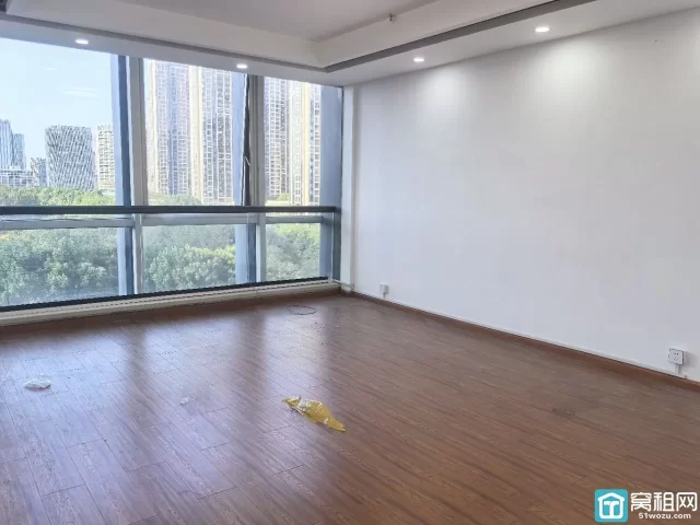 宁波南部商务区核心枢纽奥克斯大厦318㎡租金15000元/月