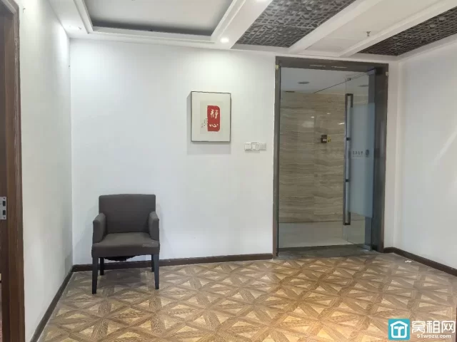 宁波南部商务区核心枢纽奥克斯大厦318㎡租金15000元/月