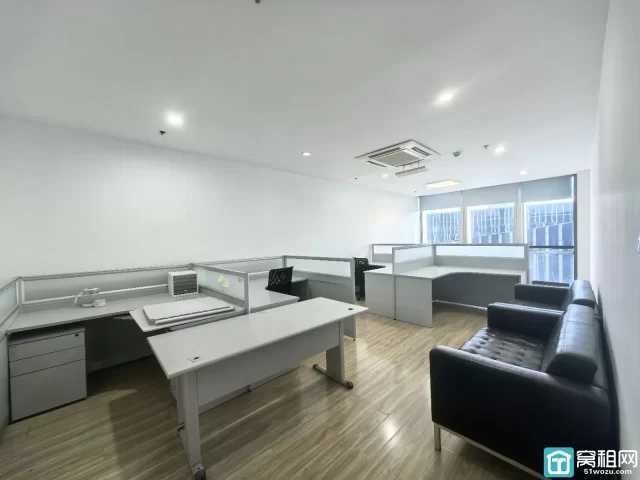 奥克斯大厦441平带家具 月租22000元/月