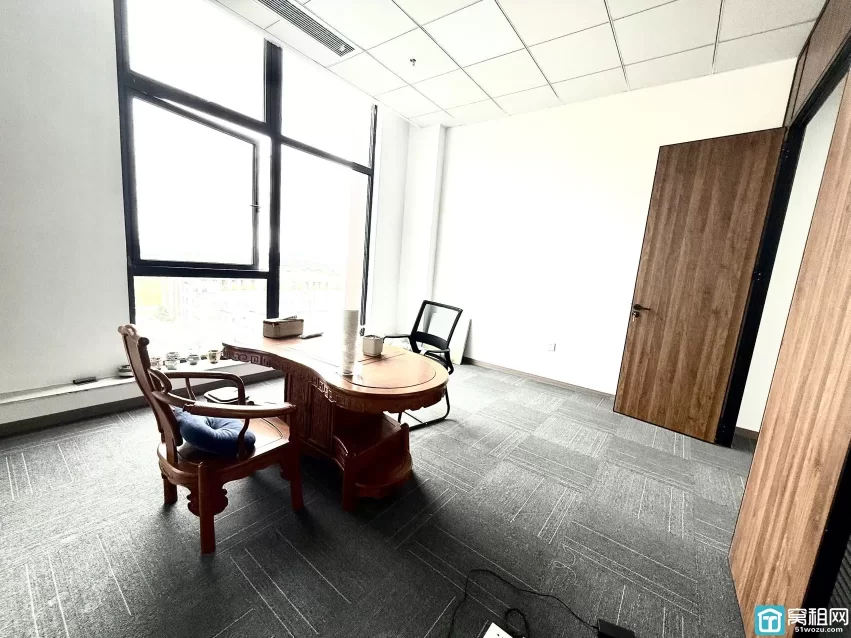 鄞州区下应富久大厦120平，两隔间办公室出租