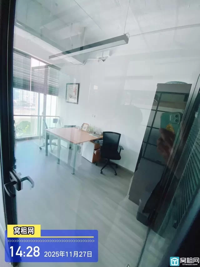 宁波书城小面积办公室25平米包物业费水电费1500元出租