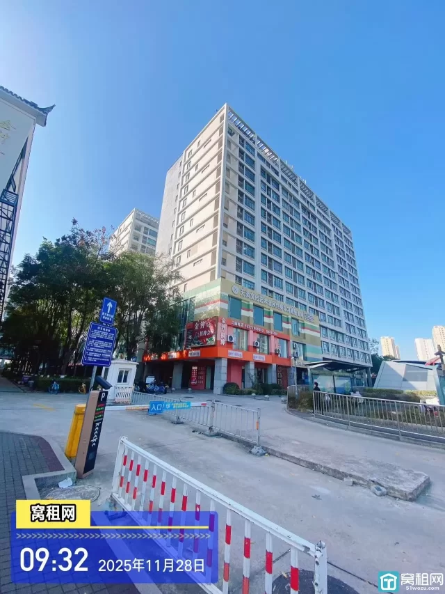 宁波东方商务中心停车收费