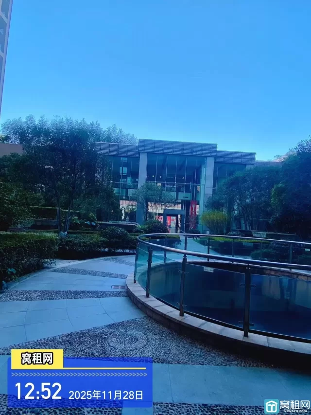 上东国际(图9) 上东国际(图9)