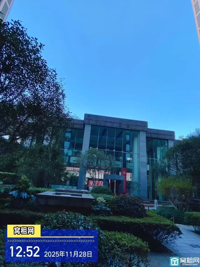 上东国际(图10) 上东国际(图10)