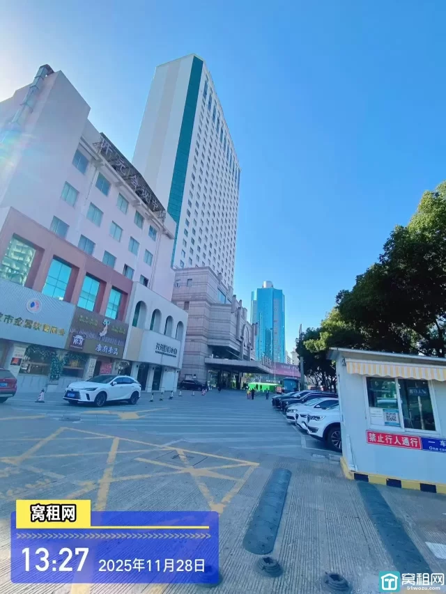 宁波创时代商务楼停车收费多少？