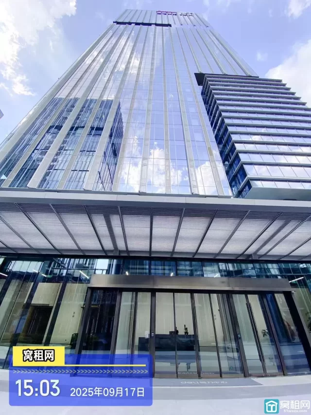 宁波得力中心停车场收费