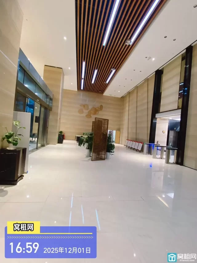 银泰大厦(图13) 银泰大厦(图13)