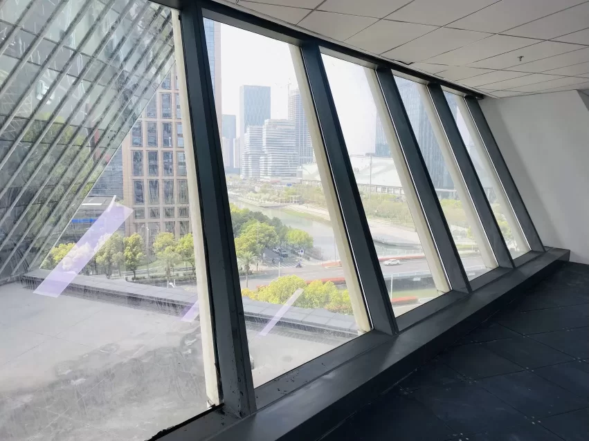 宁波环合中心北面恒创国际大厦127平米精装修办公室出租