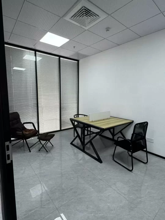 宁波洪塘爱租大厦141平办公室出租单价1.1元/平米/天