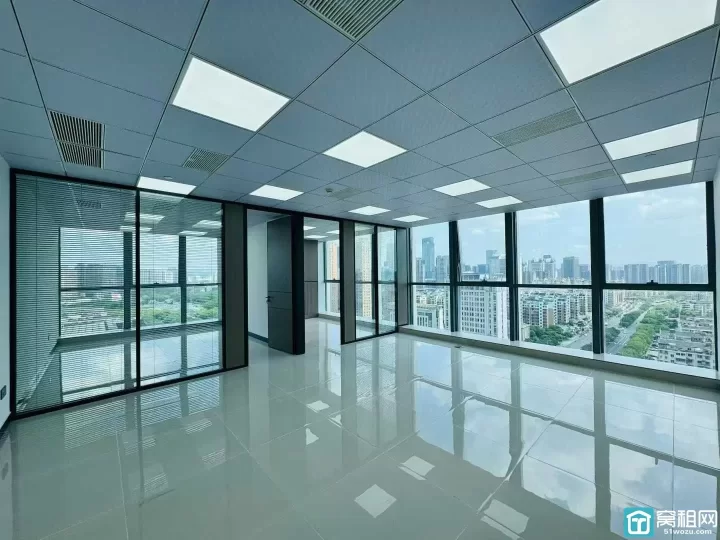 老江东区绿园大厦出租建筑面积125平，特价4999/月，西南双采光