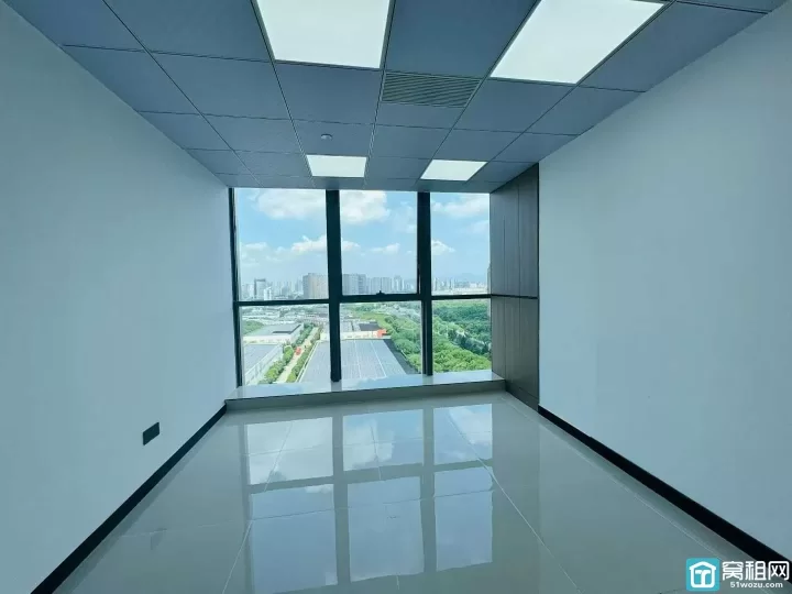 老江东区绿园大厦出租建筑面积125平，特价4999/月，西南双采光