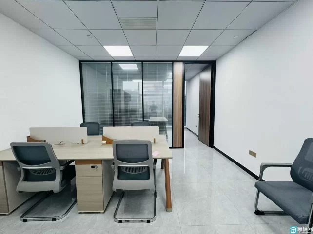 高新区涌金大厦73平带全套办公家具，特价2666