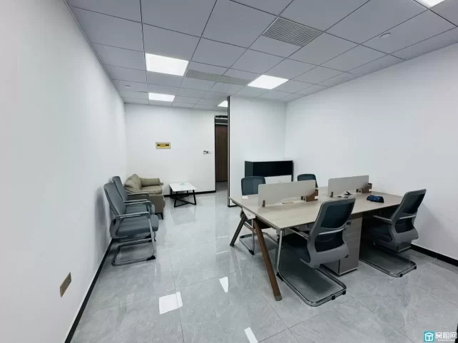 高新区涌金大厦73平带全套办公家具，特价2666