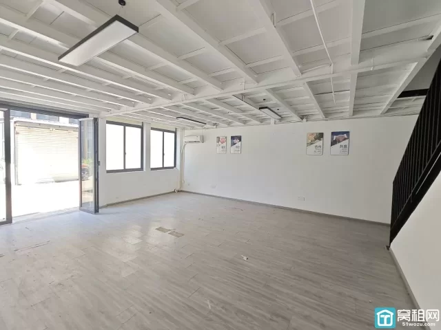 宁波海曙区高桥小学对面新青年创享中心面积: 160平月租金: 5000元