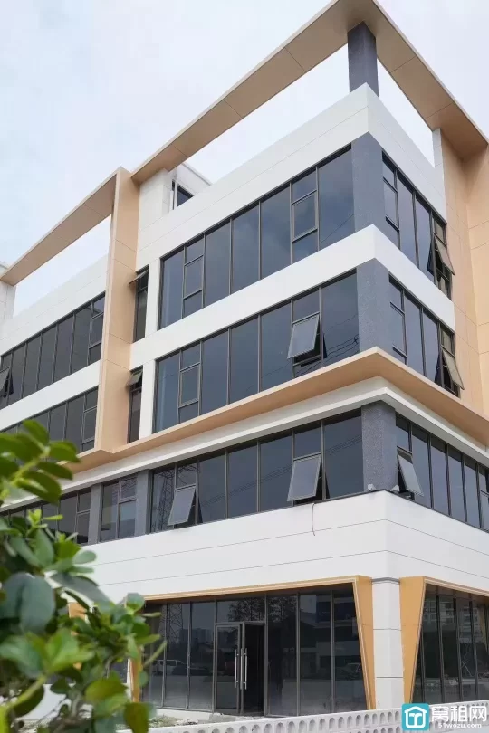 宁波鄞州区青云上创意园停车收费