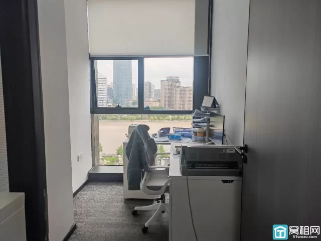 中国电信总公司对面宁波和创大厦写字楼出租141.17平米(图7) 中国电信总公司对面宁波和创大厦写字楼出租141.17平米(图7)