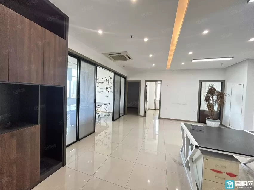 宁波清水桥路611号华城国际150平米办公室出租5000元/月出租