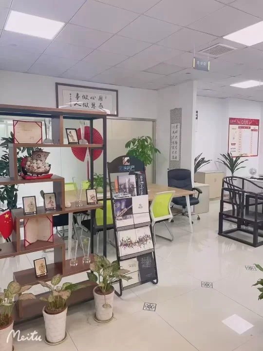 宁波南部商务区爱伊美大厦280平米写字楼出租