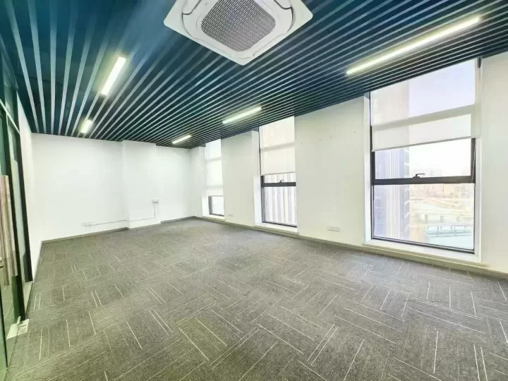 宁波高速东附近清华科创园敞亮大办公室出租