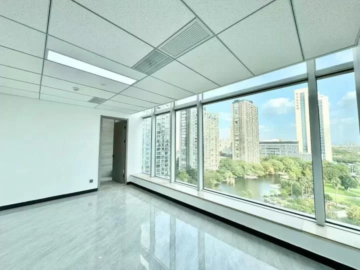 鄞州中心地标五星级酒店办公楼南苑环球原自用288平出租