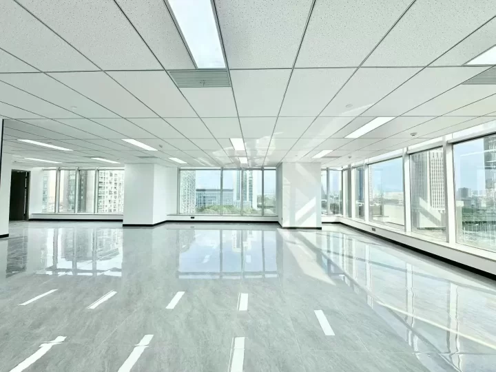 鄞州中心地标五星级酒店办公楼南苑环球原自用288平出租