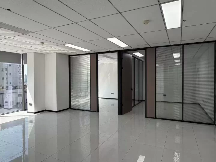 宁波药行街银亿环球中心5A写字楼出租