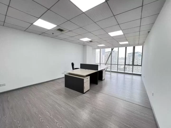 南苑环球酒店对面鄞州商会80平米隔间带家具出租