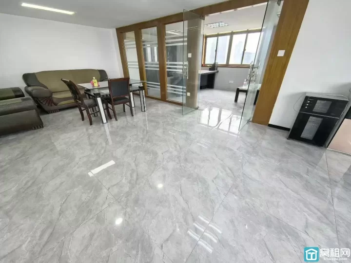 鄞州区江厦桥东地铁口海曙光大厦120平X2复式全新装修招租，可配办公家具