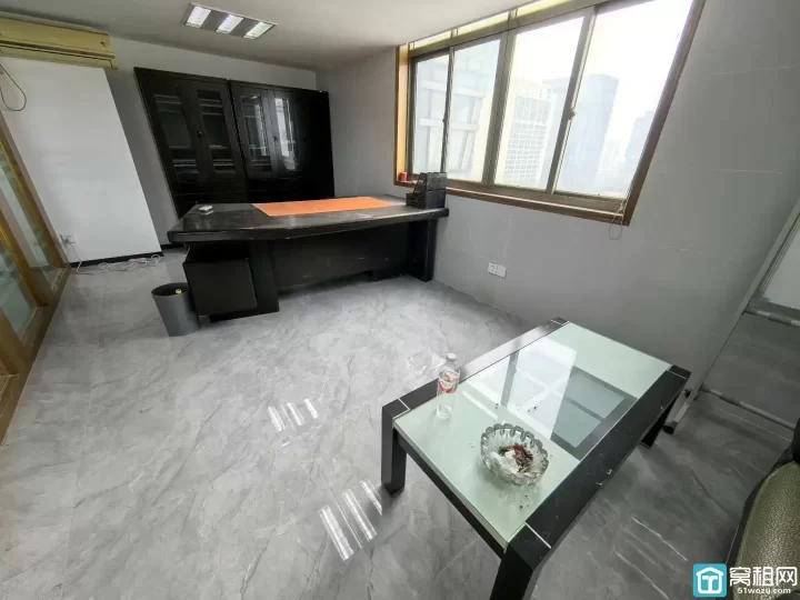 鄞州区江厦桥东地铁口海曙光大厦120平X2复式全新装修招租，可配办公家具