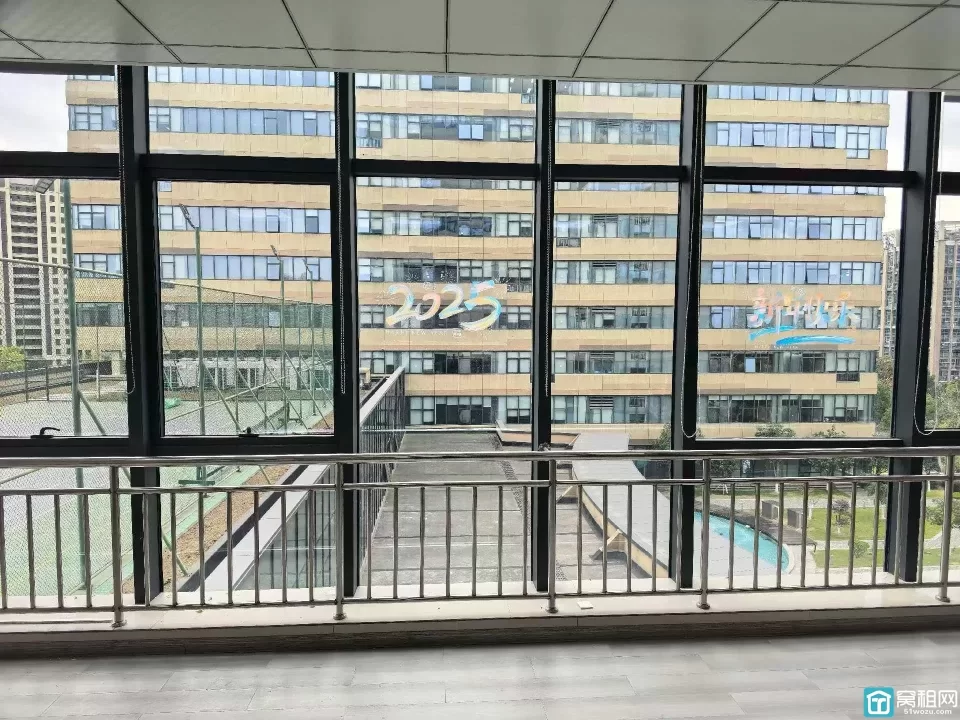 镇海庄市街道萌恒大厦82平米办公室 4350元出租大通间 朝南 精装