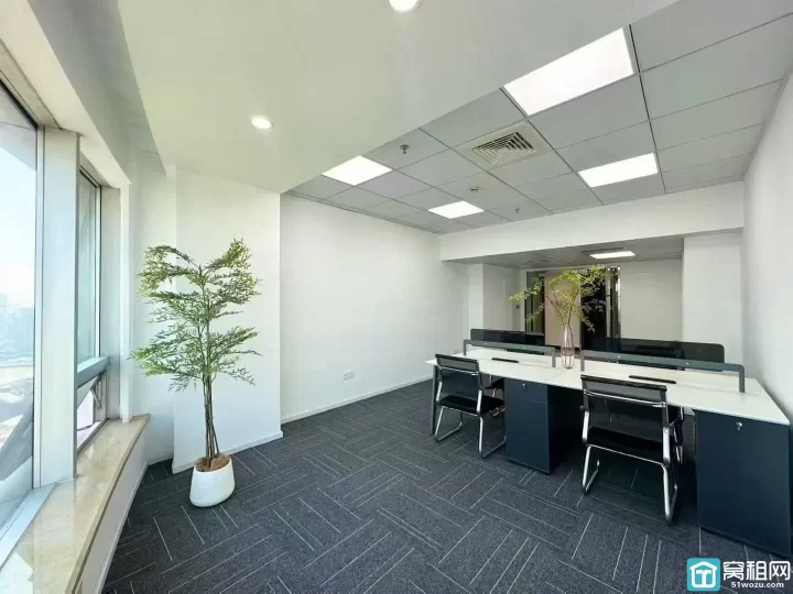 海曙南苑饭店小户型出租 可配全套家具 朝南朝北都有 40平只要2500一个月