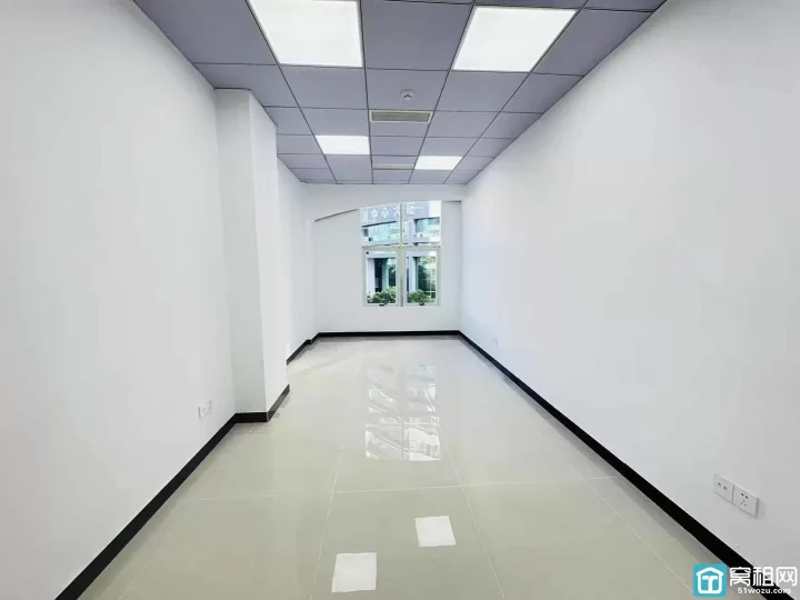 百丈路世纪金贸大厦42平米办公室出租价格1700元一个月