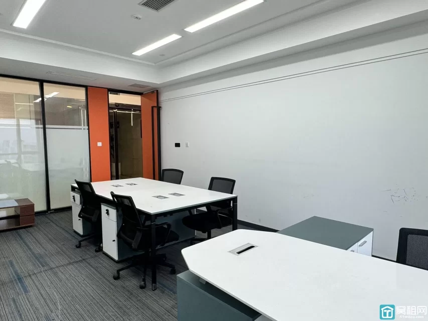 东部新城环合中心48平小面积众创空间办公室租金4280元包含物业费水电费