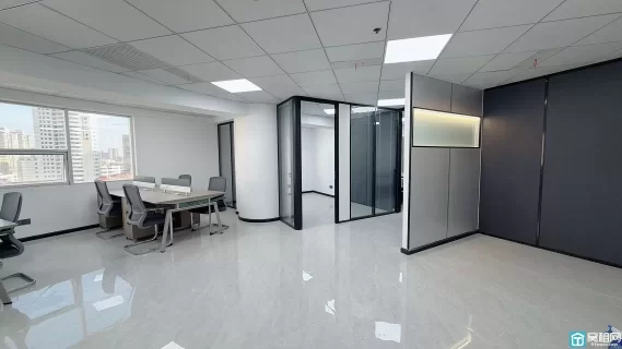 老江东百丈路富豪大厦、精装138平➕俩隔间、24小时空调.带家具5500元租金