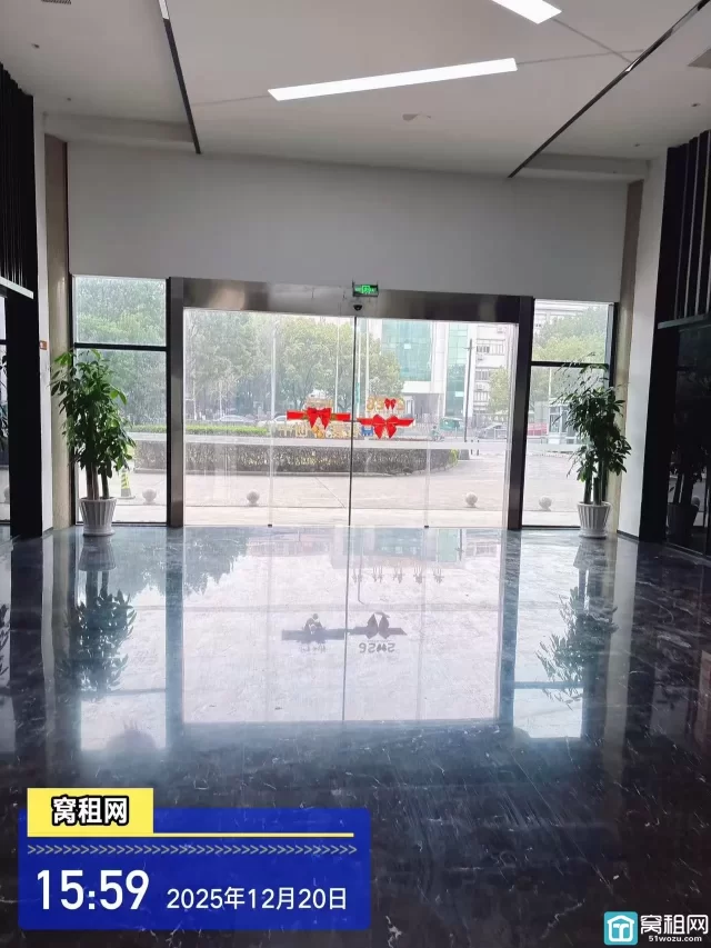 君寰中心(图24) 君寰中心(图24)