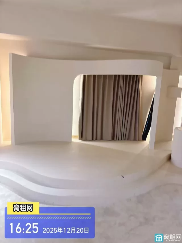 出租集士港君寰中心办公室全新精装修带隔间138平米直播间装修