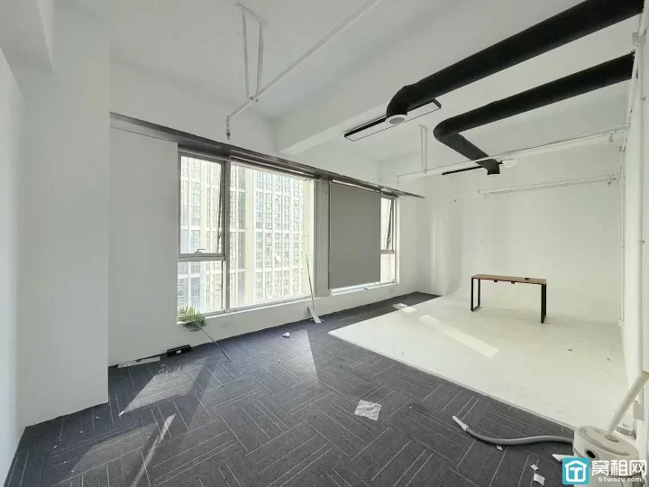 宁波国际会展中心附近和美城前程国际大厦130平，两个直播间出租5200元租金