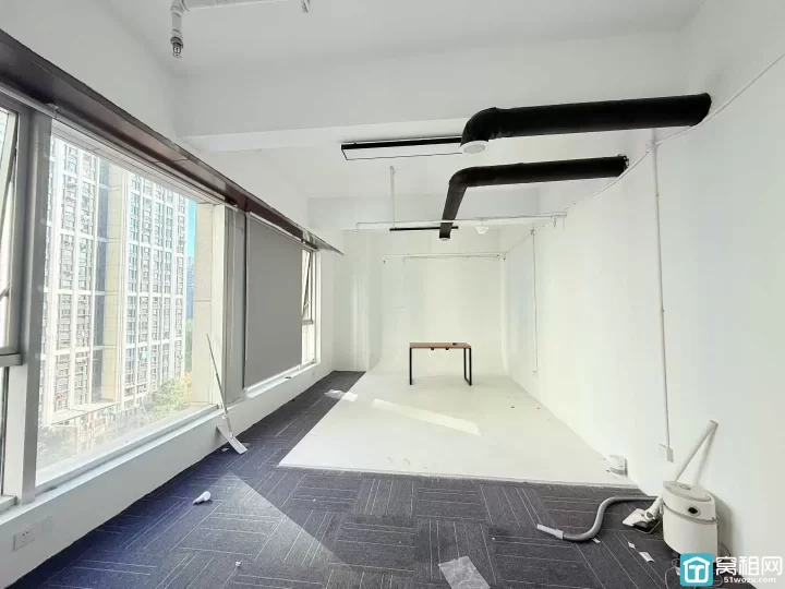 宁波国际会展中心附近和美城前程国际大厦130平，两个直播间出租5200元租金