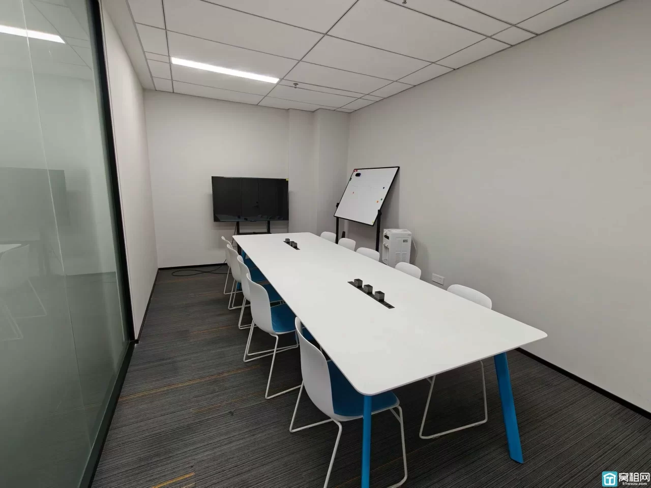 宁波通途路绿园大厦隔壁6、7号线地铁口办公室298平米招租