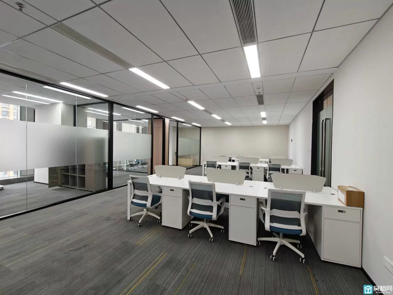 宁波通途路绿园大厦隔壁6、7号线地铁口办公室298平米招租