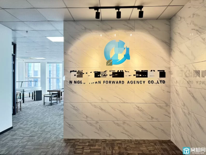 宁波世纪大道华东城中型面积办公房出租面积200.16平租金9437元/月