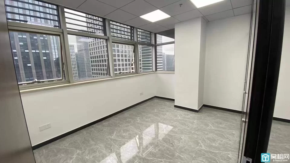 南部商务区地铁口豪如大厦140平米办公室 2个隔间 带家具出租