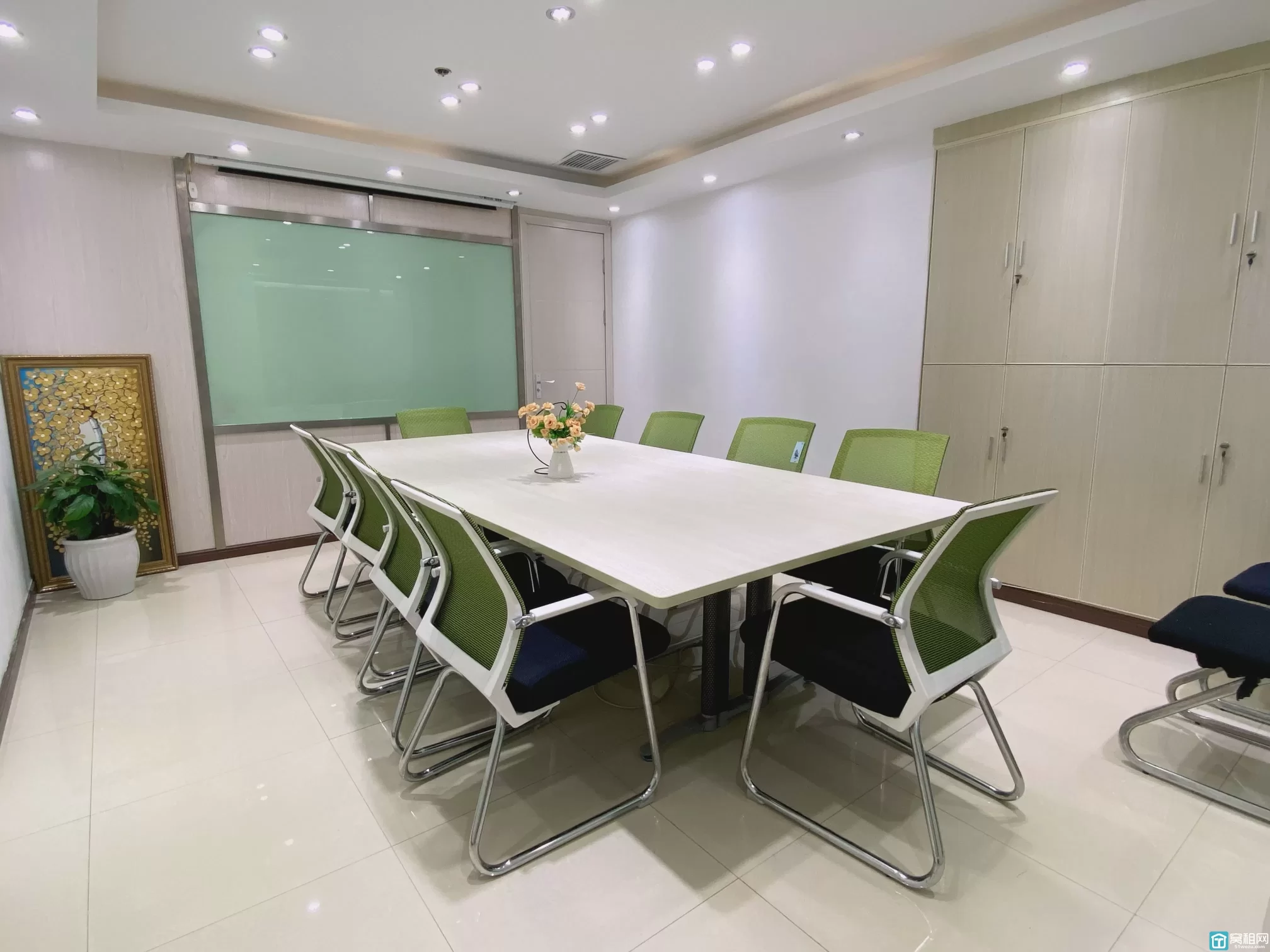 创富港新天地众创空间出租2人间租金1380元/月