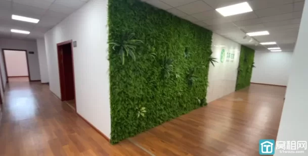 鄞州下应梦创金谷科创产业园 面积:825平 具备各个部门办公室、会议室、洽谈室等出租